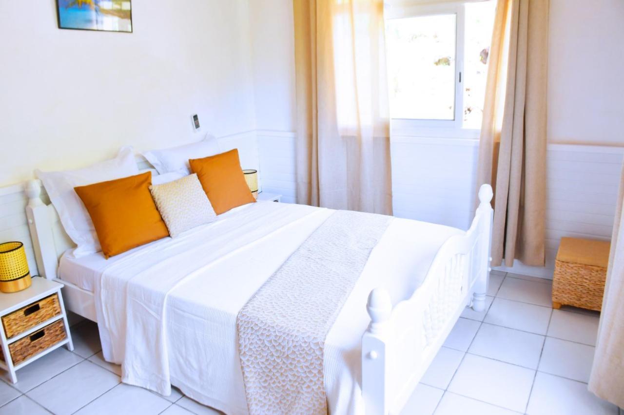 Villa Sunrise Deshaies Kültér fotó